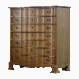 Cajonera alta danesa Mid-Century moderna de roble, años 60