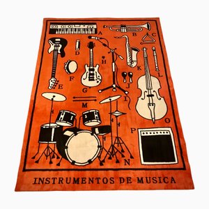 Musikinstrumententeppich von Jean-Charles de Castelbajac