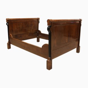 Cama Imperio italiana antigua de nogal