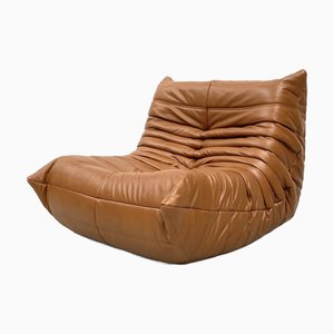 Poltrona Togo in pelle marrone di Michel Ducaroy per Ligne Roset