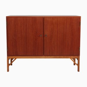 Credenza in teak con gambe in quercia di Børge Mogensen per FDB Møbler, anni '60