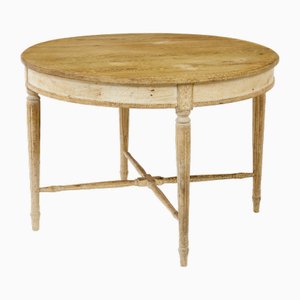 19th Century Scandinavian Circular Pine Dining Table, 1890s