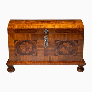 Commode à Couvercle Milieu du XVIIIe Siècle, Allemagne du Nord