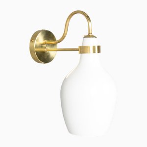 Wandlampe aus Messing & Opalglas, Stilnovo zugeschrieben, 1950er