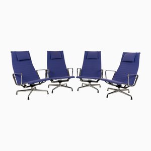 Poltrone EA 124 in tessuto blu di Charles & Ray Eames per Vitra, set di 4