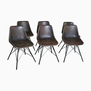 Sillas de comedor francesas industriales de cuero oscuro, años 60. Juego de 6