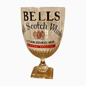 Grand Calice de Présentation Publicitaire en Verre de Bells Scotch Whisky, 1920s