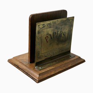 Porte-Revues Art Nouveau en Laiton et Chêne, 1920s