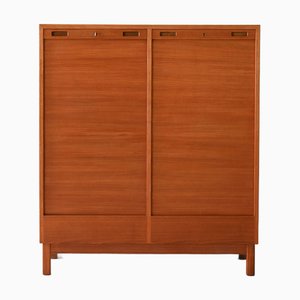 Skandinavischer Archivschrank aus Teak mit Rollladentüren, 1950er