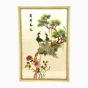 Opera d'arte Mid-Century in seta ricamata con pavone, Cina, anni '50