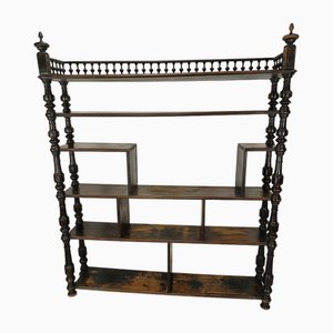 Antikes schwarz patiniertes Holzregal
