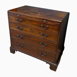 18th Century Bachelor Chest of Drawers