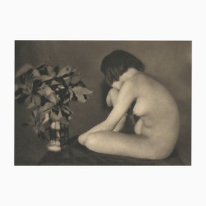 Heinz von Perckhammer, Mädchenakt mit Blumen, Original Heliogravüre, 1928