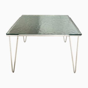 Mesa auxiliar o de centro minimalista industrial de Arnold Bueno de Mesquita, años 50