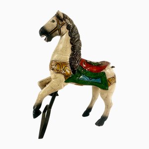 Caballo de carrusel de madera tallada pintado a mano, década de 1900