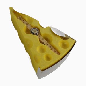 Cheesy Toast Gk 304 Watch from Swatch, 1999