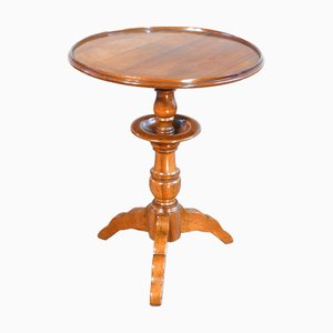 Mesa Gueridon de madera de nogal, década de 1800