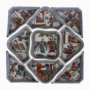 Centro de mesa de porcelana Qing con platillos, China