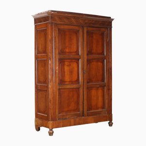 Umbertino Kleiderschrank aus Nussholz, Italien, 19. Jh.