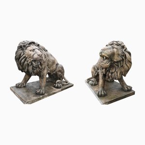 Lifesize Lion Gatekeeper Statues Stone Country House, Set of 2