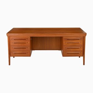 Freestanding Writing Desk by Ib Kofod-Larsen for Faarup Møbelfabrik, 1960s