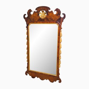 Großer George II Wandspiegel aus Nussholz & Vergoldet, 1735