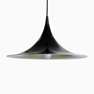 Pendente a forma di cono bianco e nero