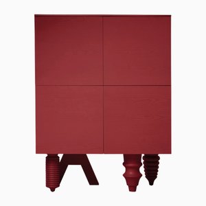 Roter 1x1 Schrank mit mehreren Beinen von Jaime Hayon für BD Barcelona