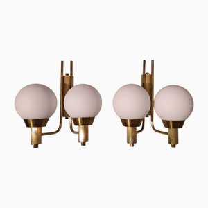 Wandlampen aus Messing mit Doppelkugeln aus Opalglas, 1950er, 2er Set