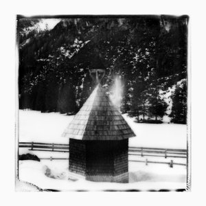 Tyrol #2 - Photographie de paysage Polaroid en noir et blanc 2024