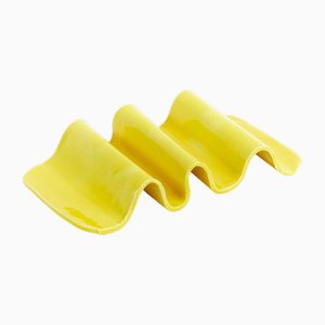 Medium Yellow Wavy Plate by Laura Rubio Bañón