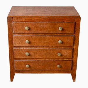 Chest of Drawers in Oak