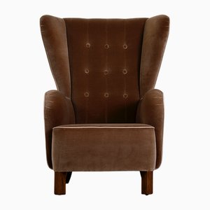 Butaca grande reformada en terciopelo de Dk Kvadrat Textiles