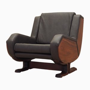 Leather Armchair, Italy, 1970s