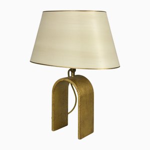 Lámpara de mesa en forma de U de hierro bañado en oro