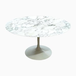 Table Tulipe par Eero Saarinen & Knoll International, 1956