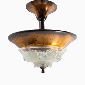 Französische Art Deco Kronleuchter Ezan Geformtes Glas & Kupfer Deckenlampe, 1930er