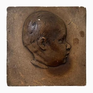 20. Jh. Kopf einer kleinen Werkstatt Gipsmedaillon von Ch. Filleul