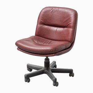 Bürostuhl aus Burgunderrotem Leder, 1970er