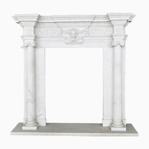 Grande Cheminée Néoclassique en Marbre Blanc