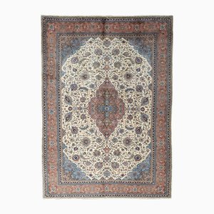 Hand-Knotted Oriental Rug in Wool and Cotton