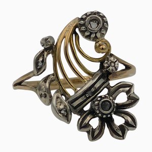 Iberian 18 Karat Gold Ring with Natural Diamonds, 19th Century