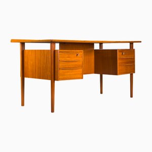 Dänischer Teak Schreibtisch von Peter Lovig Nielsen für Hedensted Mobelfabrik, 1974