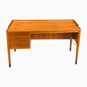 Skandinavischer Moderner Teak Schreibtisch von H. Brockmann Petersen für Poul M. Jessen, 1960er