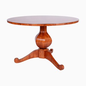 Biedermeier Dining Table in Cherry Wood, Austrian, 1820s