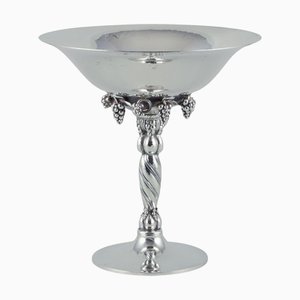 Centro de mesa en forma de racimo de uvas de plata de ley de Georg Jensen, años 80