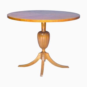 Schwedischer Biedermeier Runder Tisch Tiger Stripe in Golden Birch Honey, 1890er