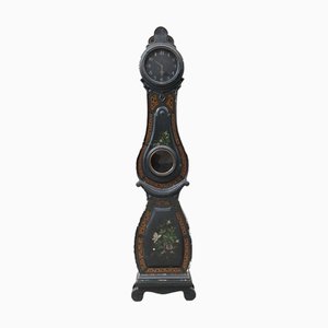 Swedish Blue Mora Clock with Carved Birds, 1815