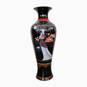 Large Chinese Porcelain Vase with Poppies