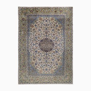 Orientalischer Teppich aus Wolle